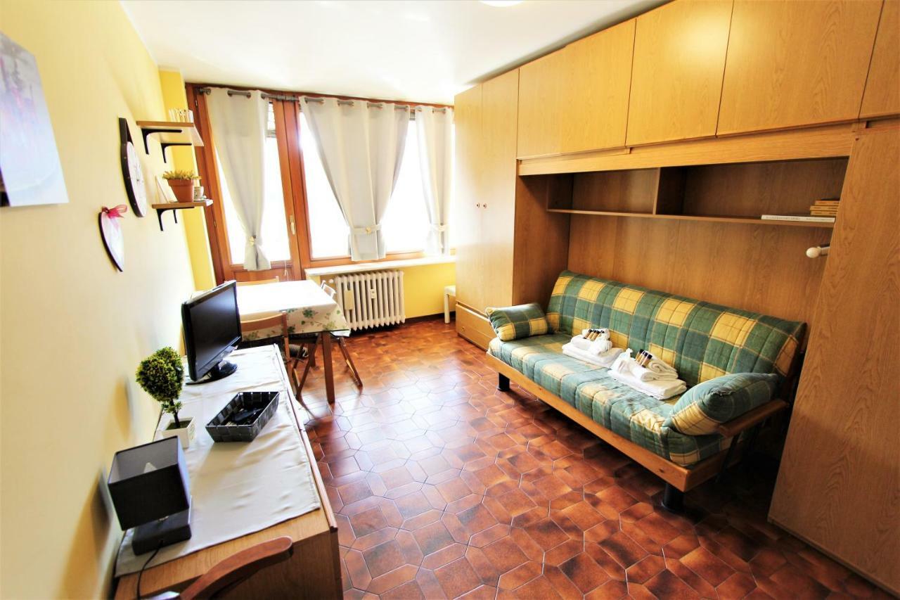 سيستريير Hostdomus - Panoramic Residence المظهر الخارجي الصورة
